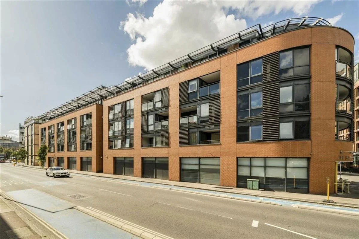 Flat Southwark Bridge Road in Greater London