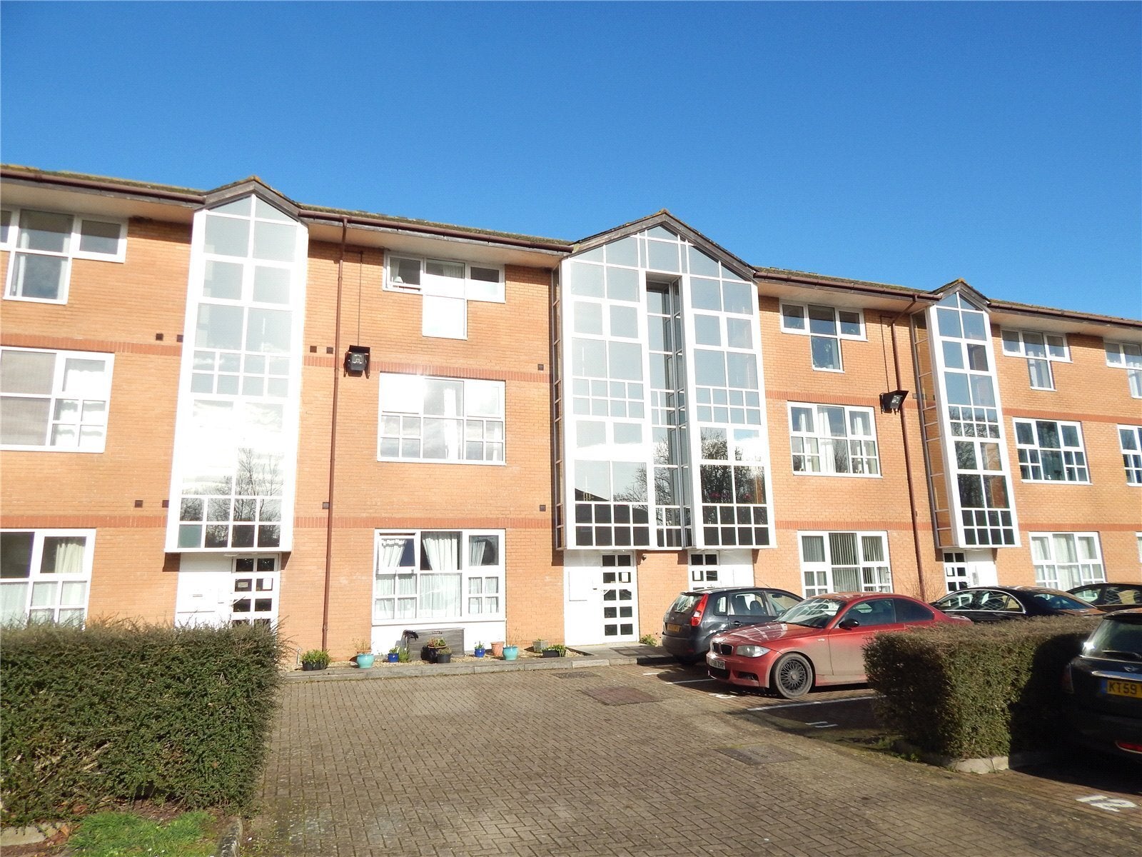 Flat Yeo Valley in Yeovil