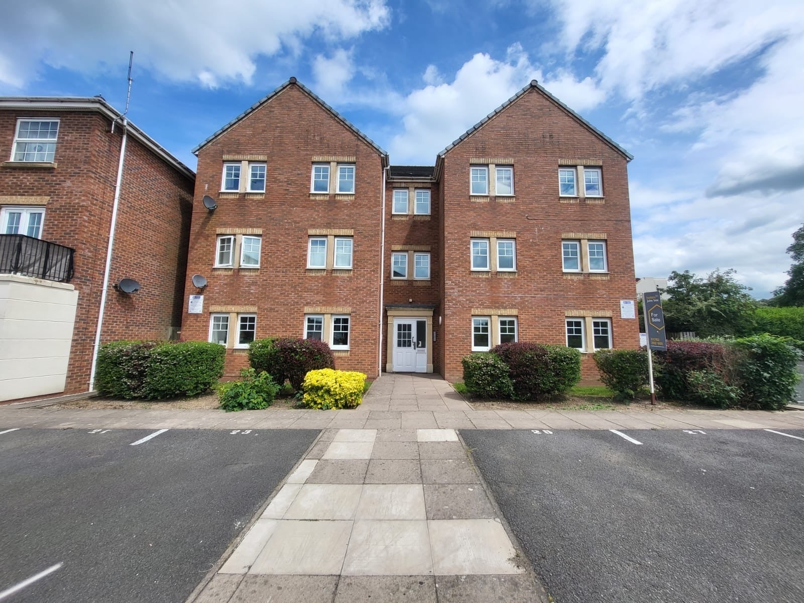 Flat Royal Way in Stoke-on-Trent