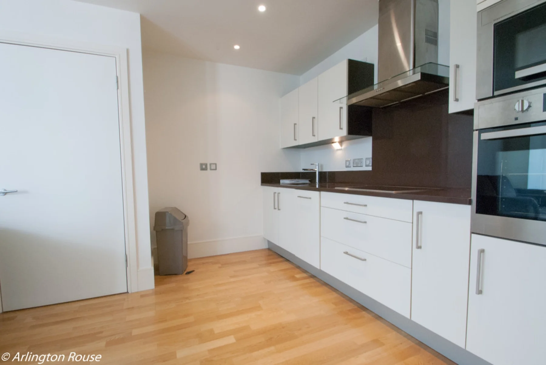 Flat Highbury Square in London