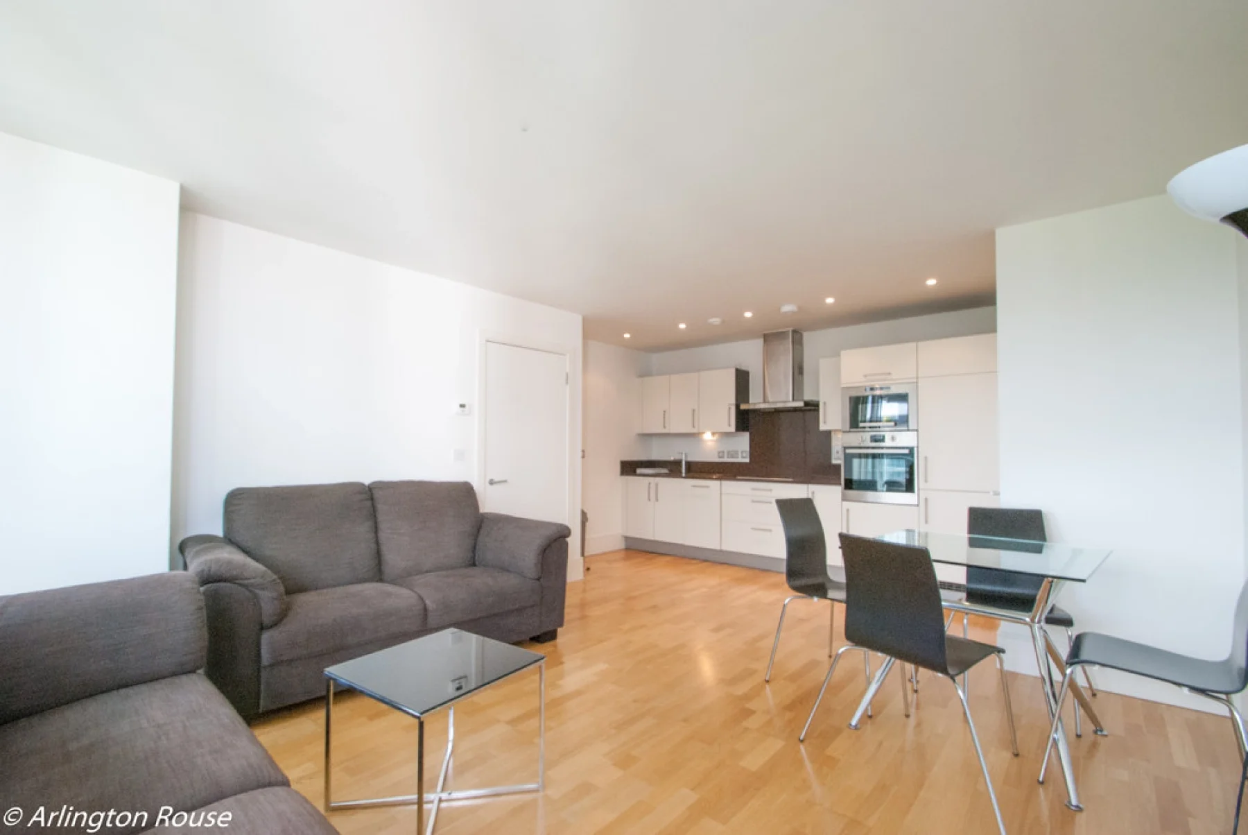 Flat Highbury Square in London