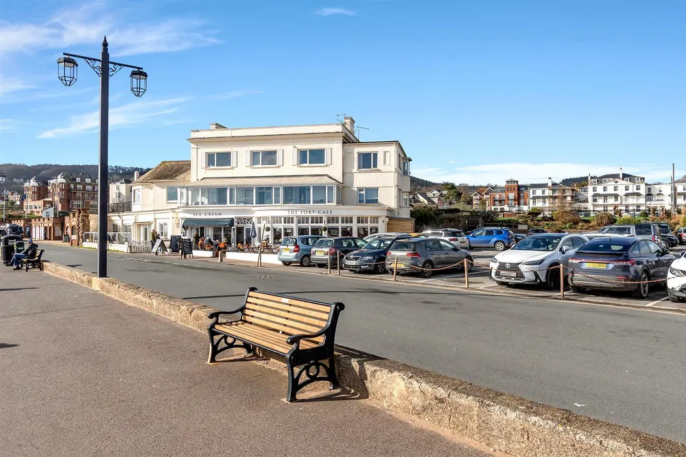 Flat The Esplanade in East Devon