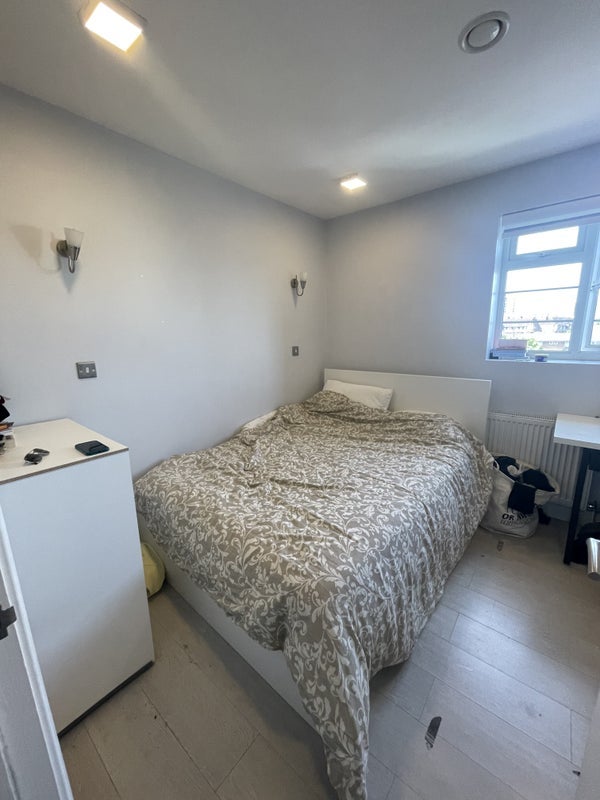Flat Old Kent Road in Greater London