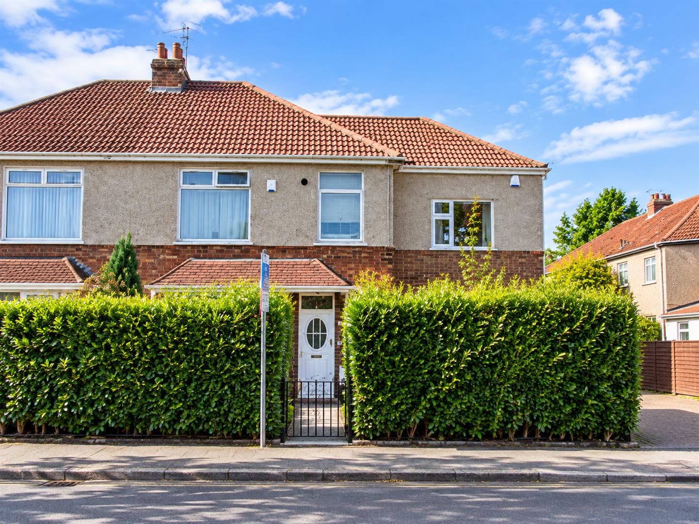 Flat Muller Road in Bristol