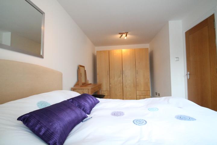 Flat Palgrave Gardens in City of Westminster