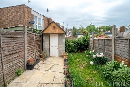 House Farningham Road in Greater London