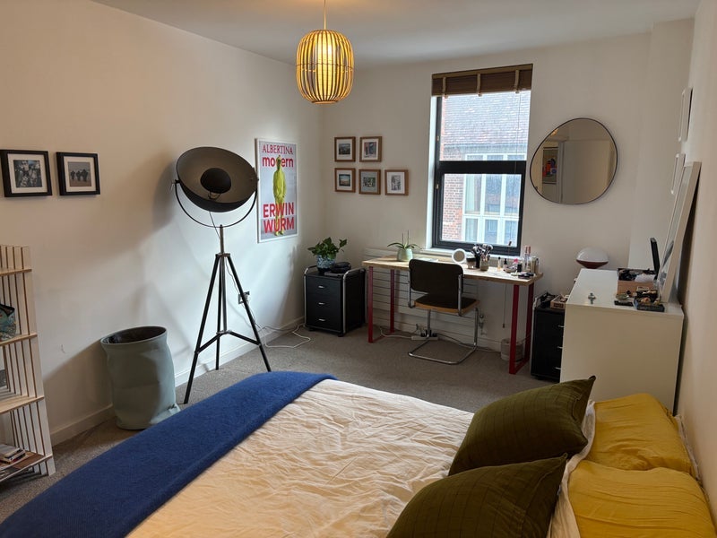 Room Vyner Street in Greater London