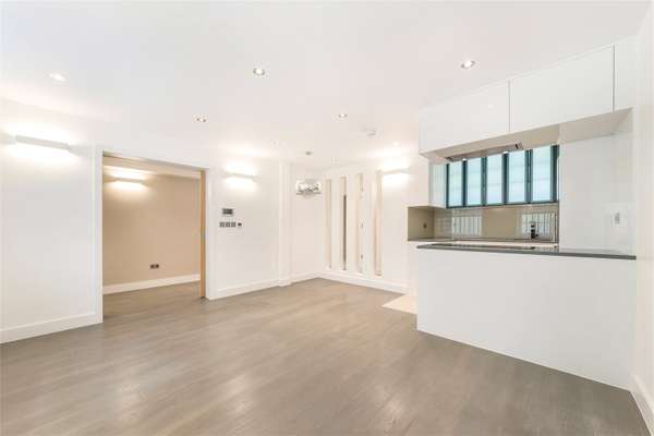 Flat Bryanston Mews East in City of Westminster