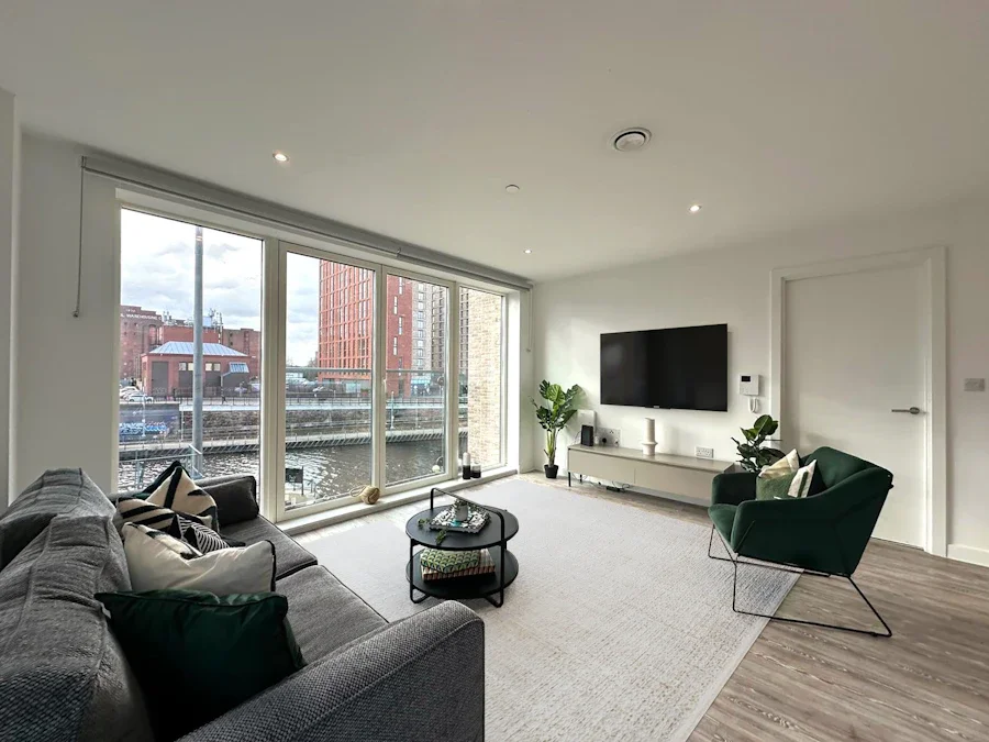 Flat Clippers Quay in Salford