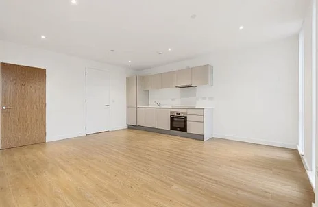 Flat Bond Way in Bracknell