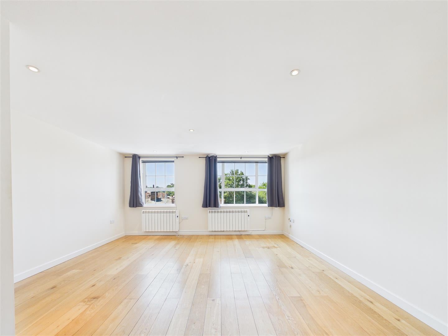 Flat Bucklersbury in Hitchin