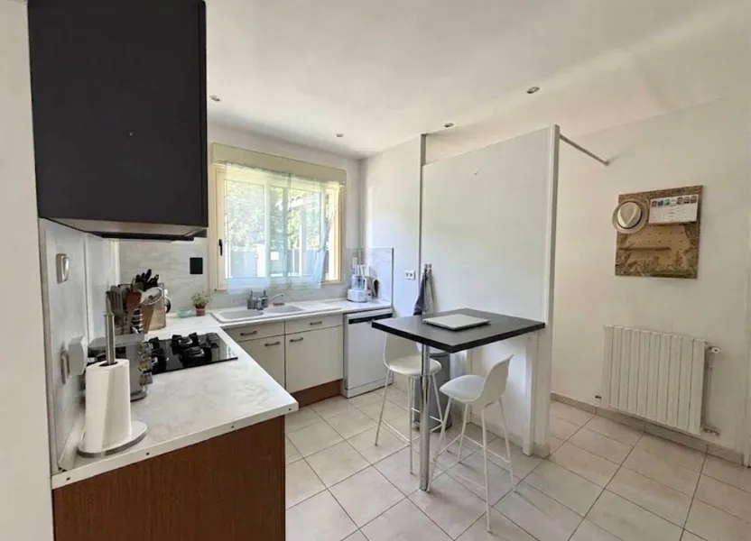 Appartement Rue Rachilde à Château-l'Évêque