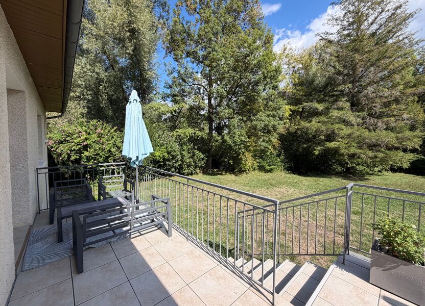 Appartement Rue Rachilde à Château-l'Évêque
