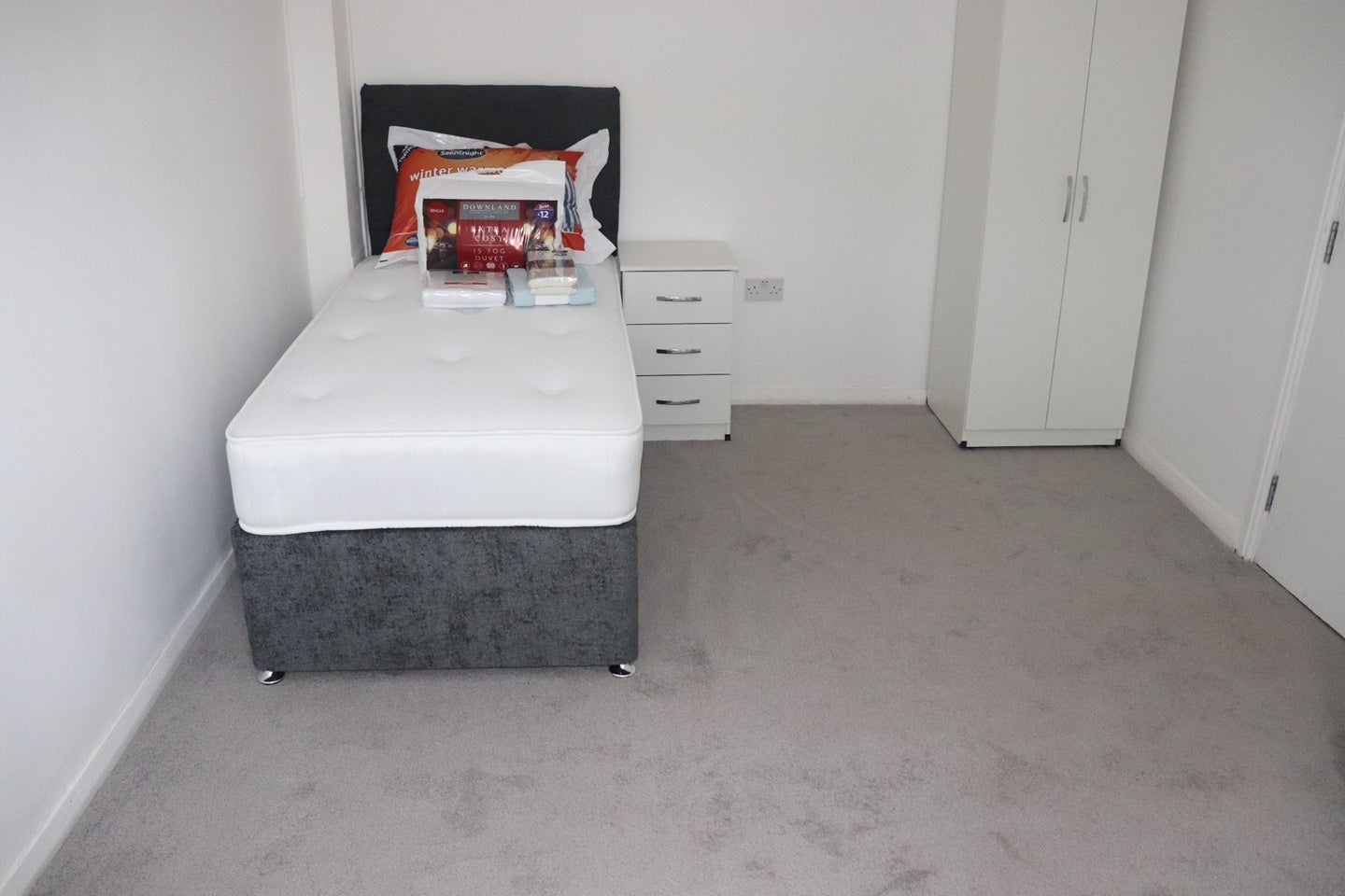 Room Cromwell Lane in Birmingham