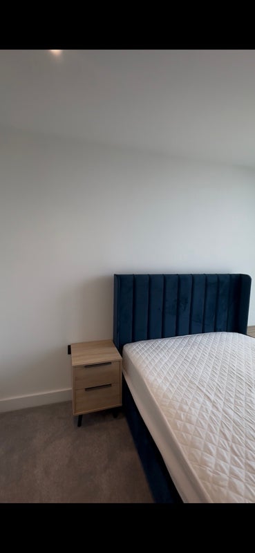 Room Regent Road in Manchester