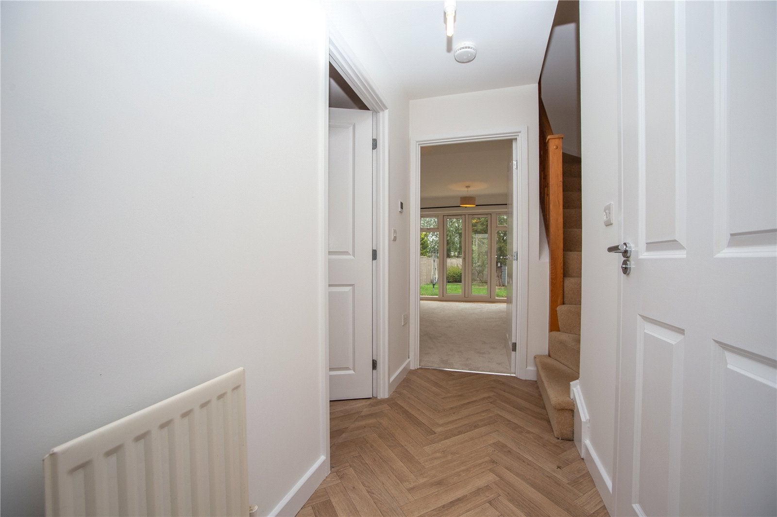 House Knapps Crescent in Tewkesbury