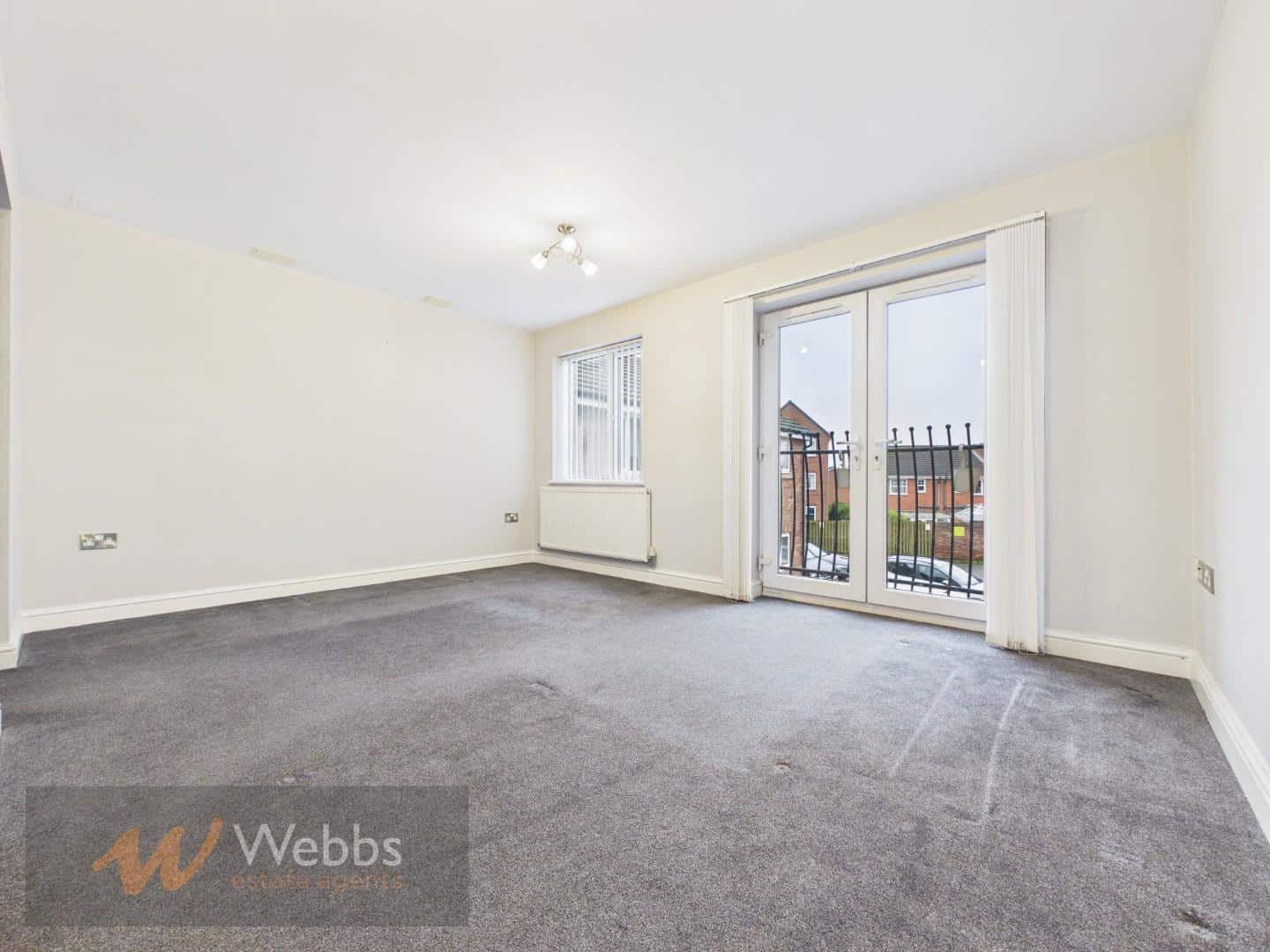 Flat Hednesford Road in Cannock Chase