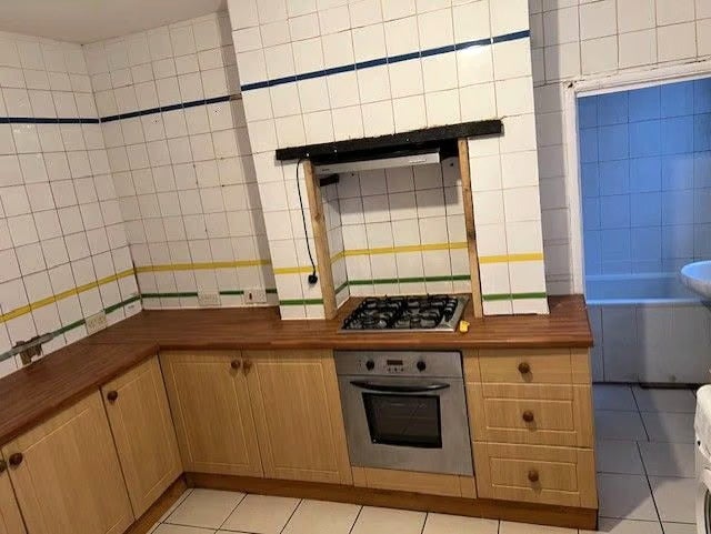 Room Hamilton Road in Greater London