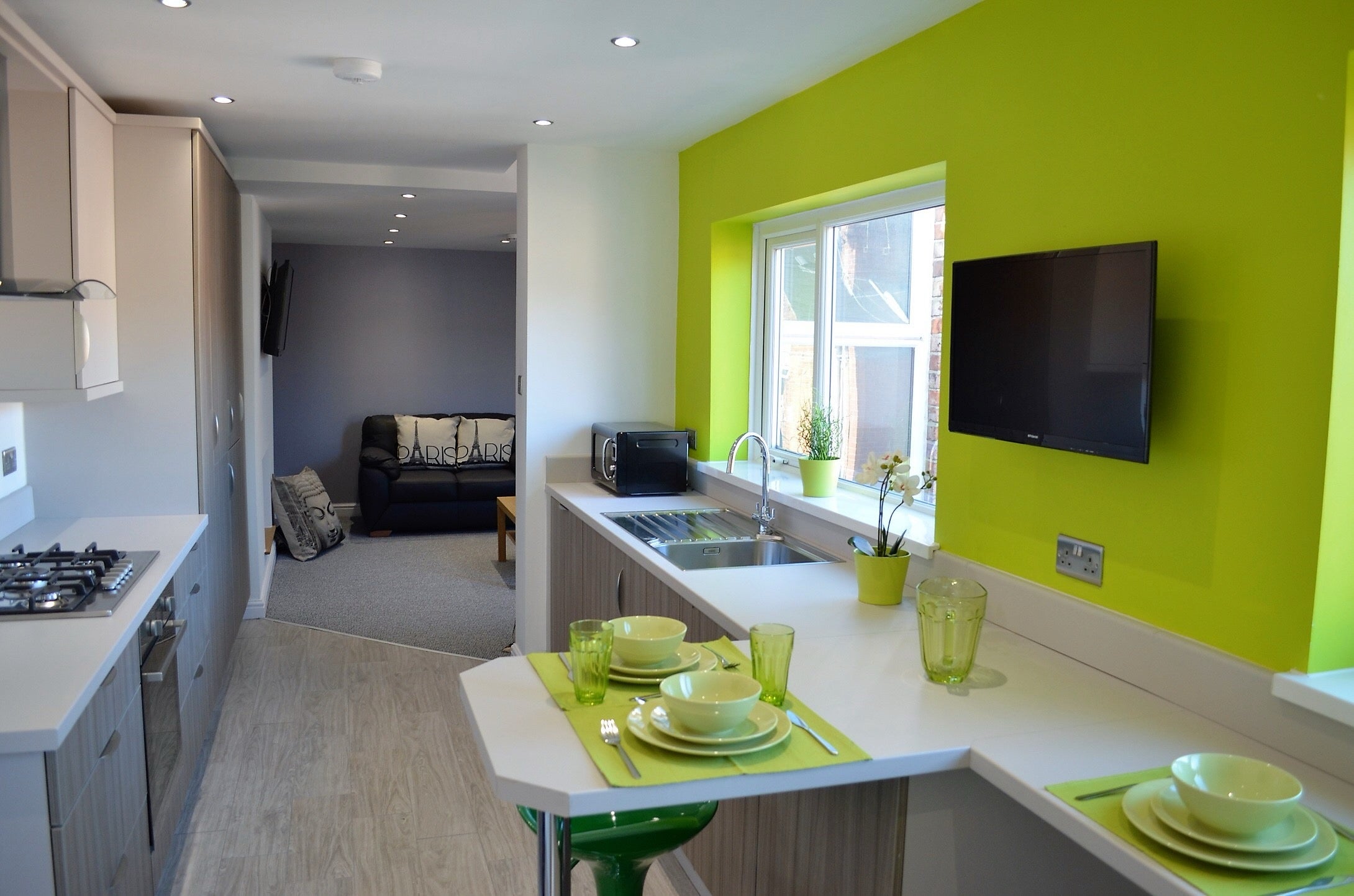 Flat Second Avenue in Newcastle upon Tyne