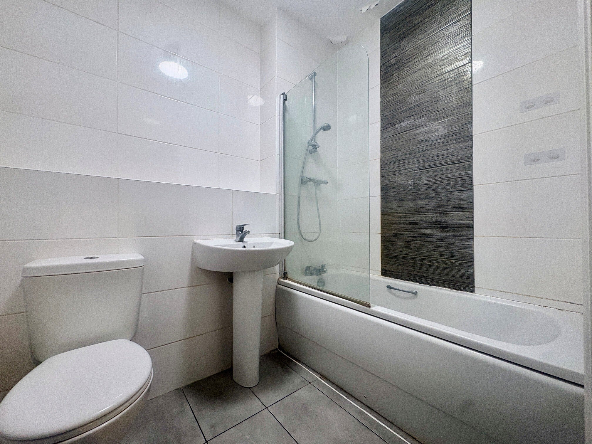 Flat Farnsby Street in Swindon