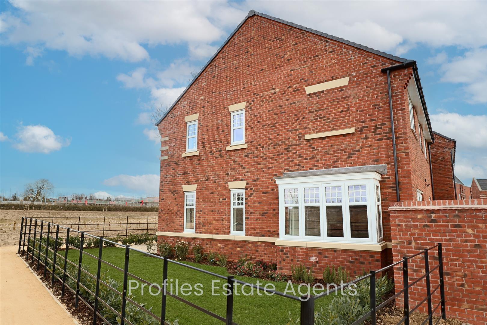 House Weston Close in Hinckley and Bosworth