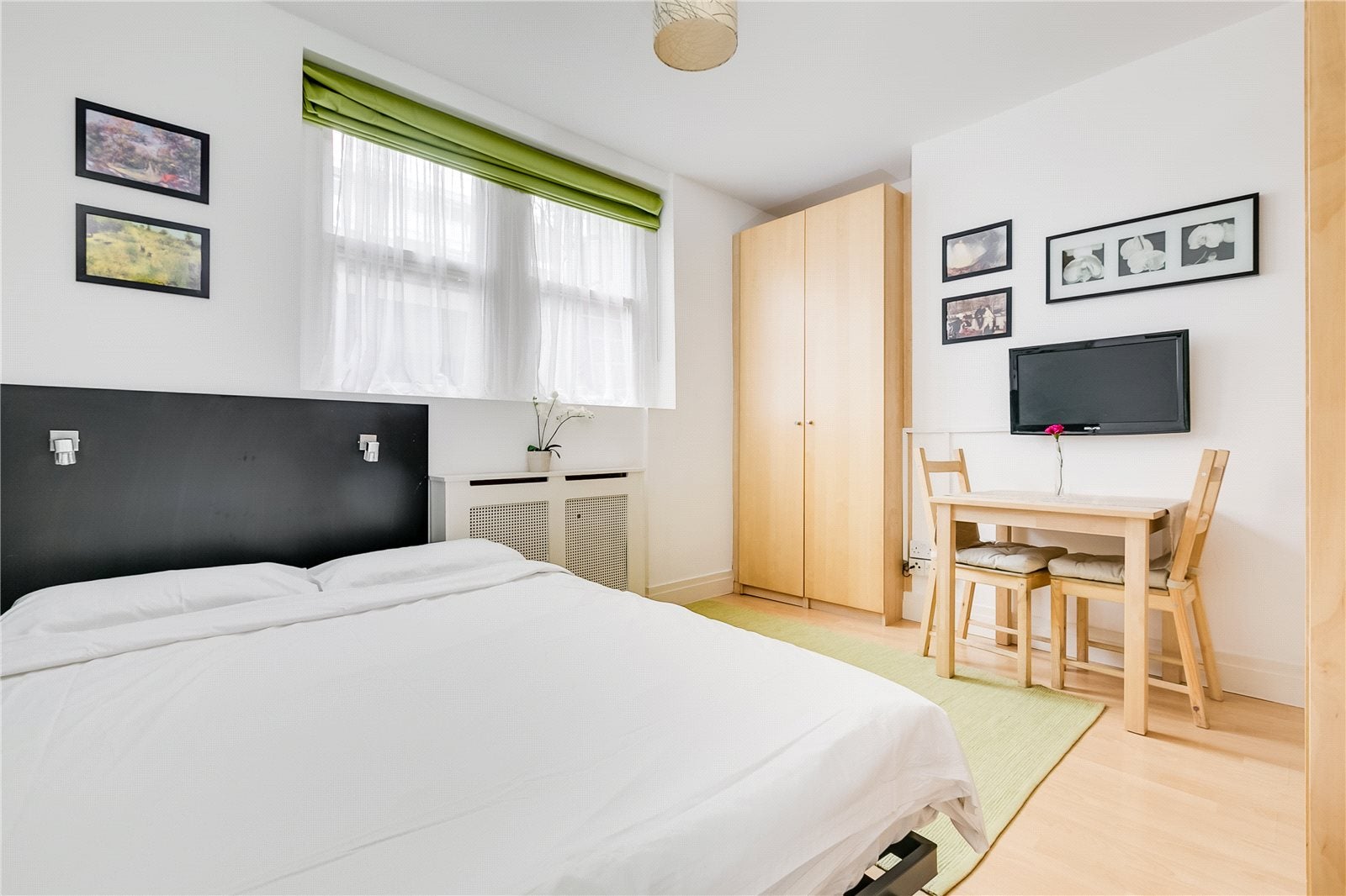 Flat Claverton Street in City of Westminster