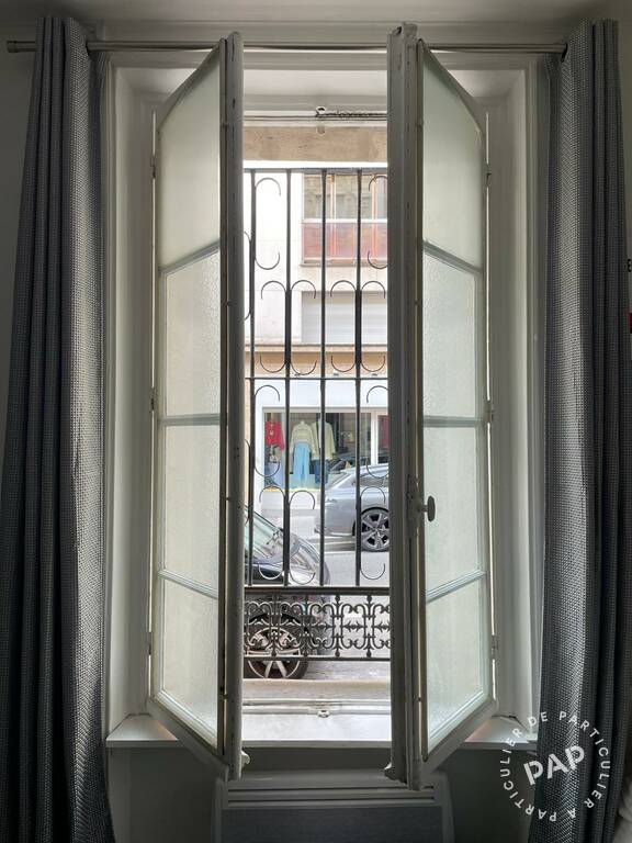 Flat Boulevard Ney in Paris