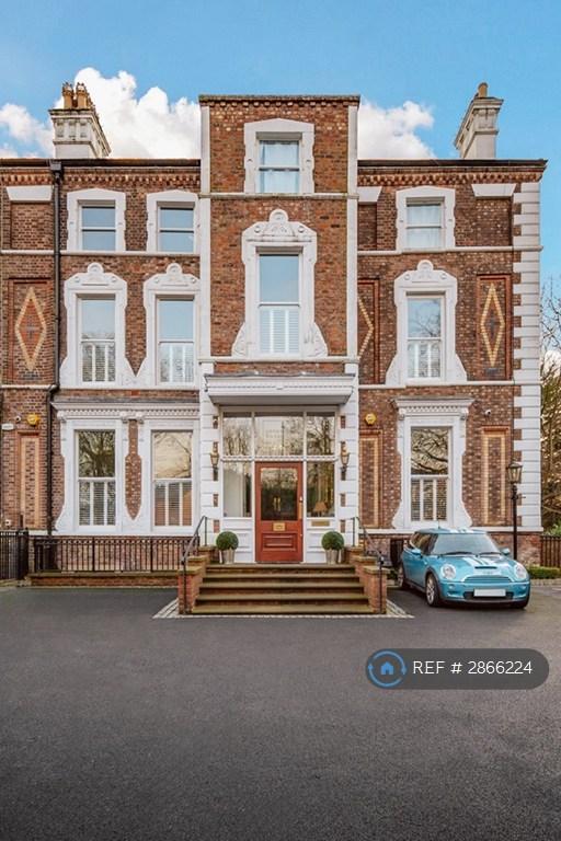Flat Croxteth Road in Liverpool