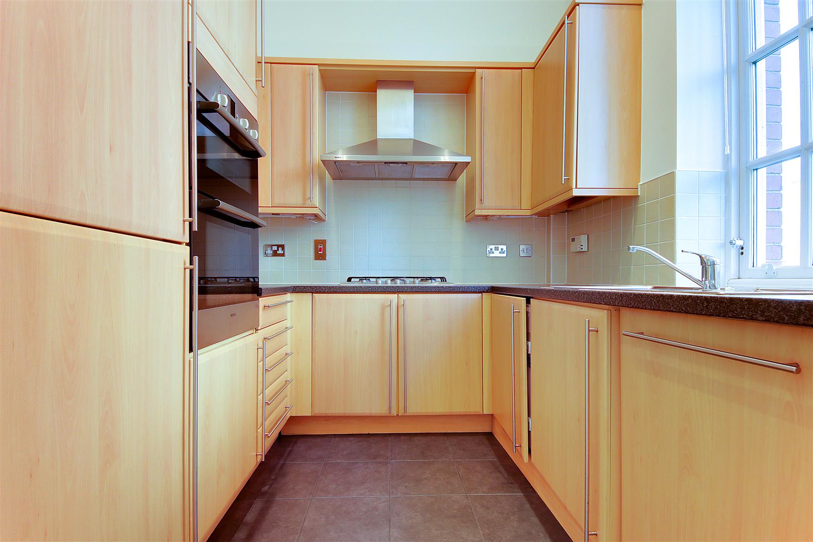 Flat Beningfield Drive in St Albans