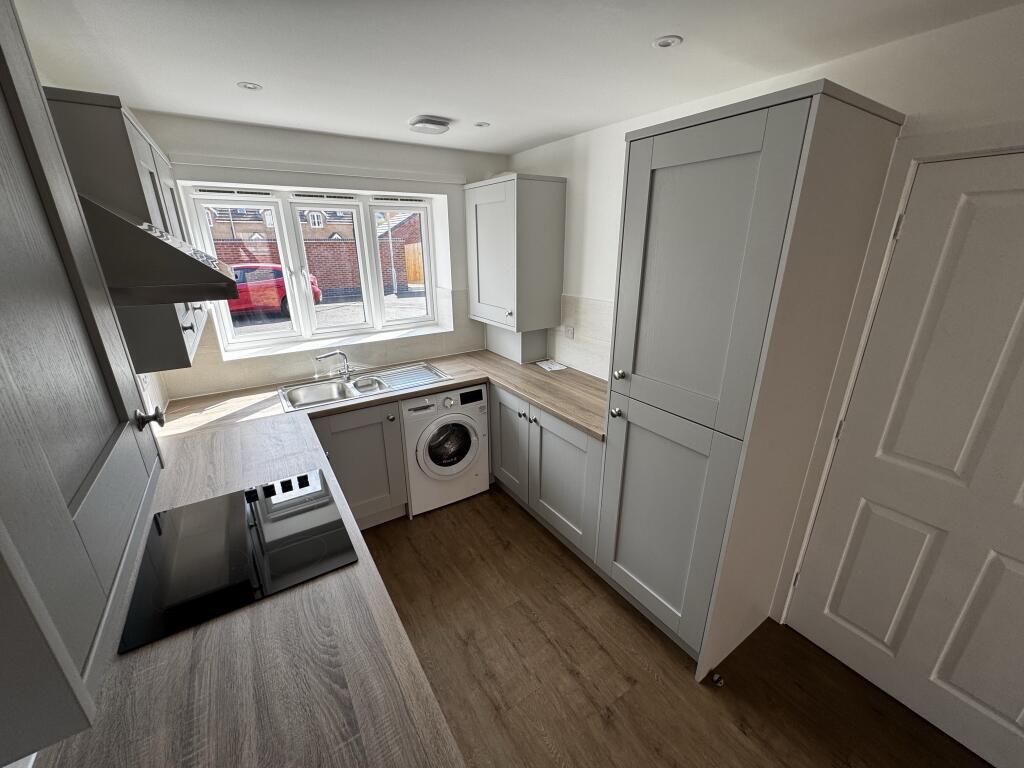 House Canons Close in Tidworth