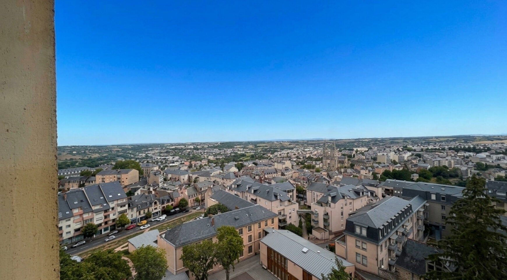 Flat Boulevard Belle Isle in Rodez