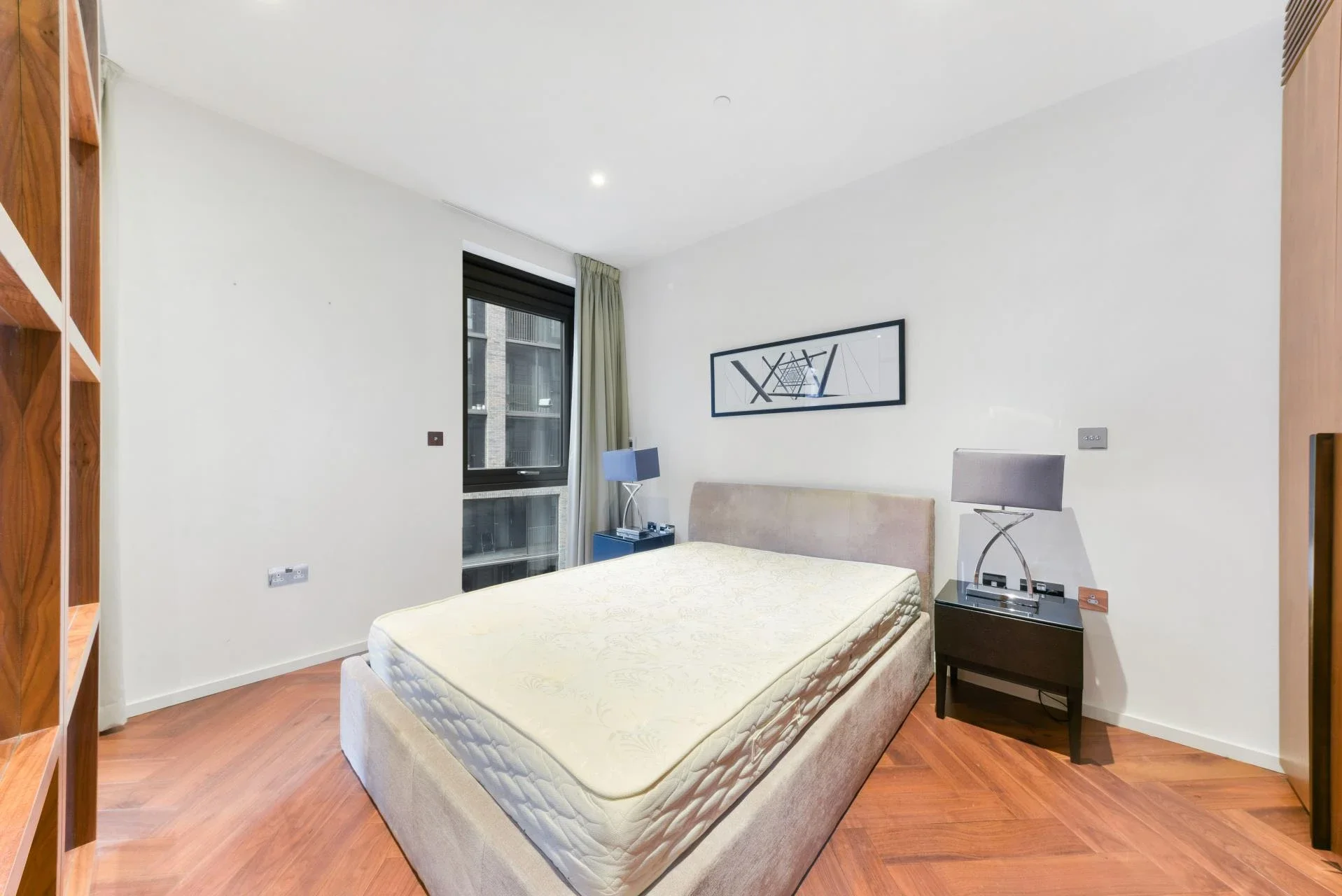 Flat New Mill Road in Greater London