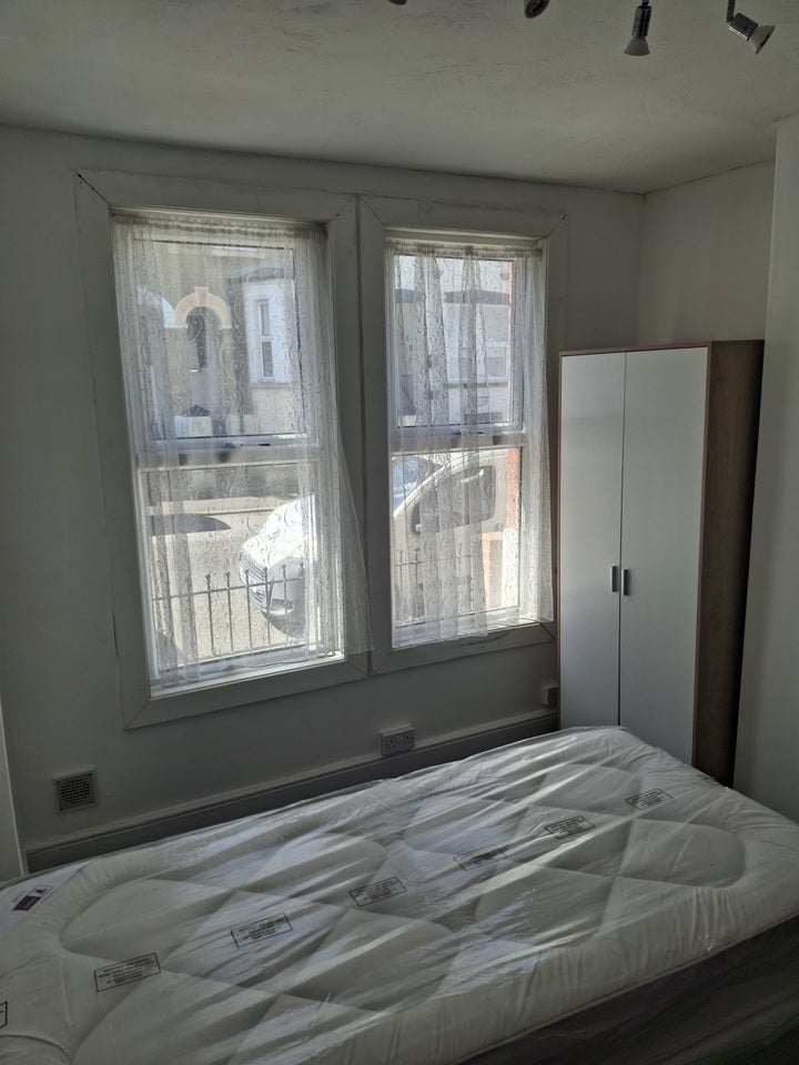 Room Victoria Road in Chatham