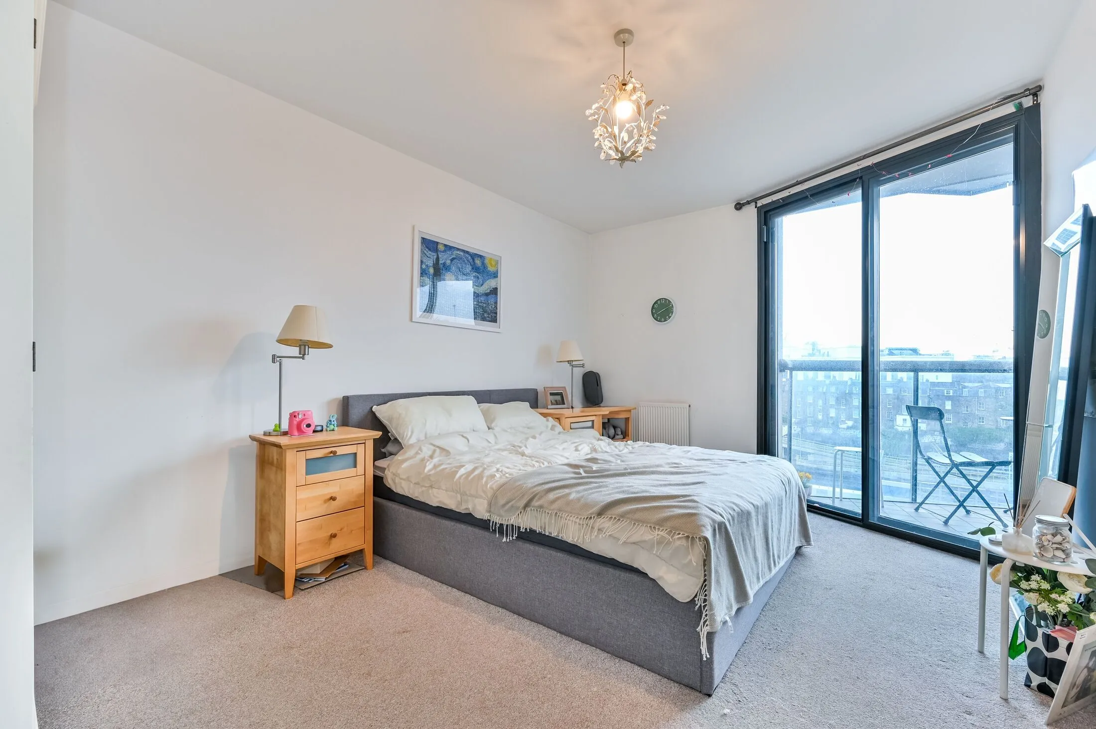 Flat Augustus Street in Greater London
