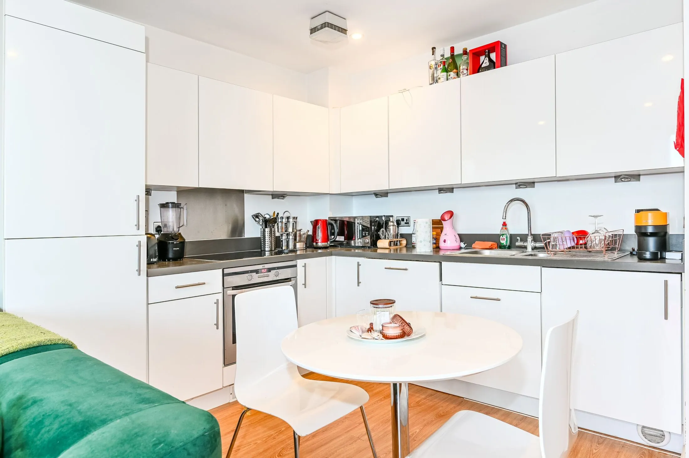 Flat Augustus Street in Greater London