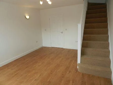 House Hoselett Field Road in Nottingham