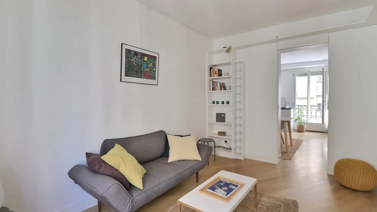 Flat Rue Hermel in Paris