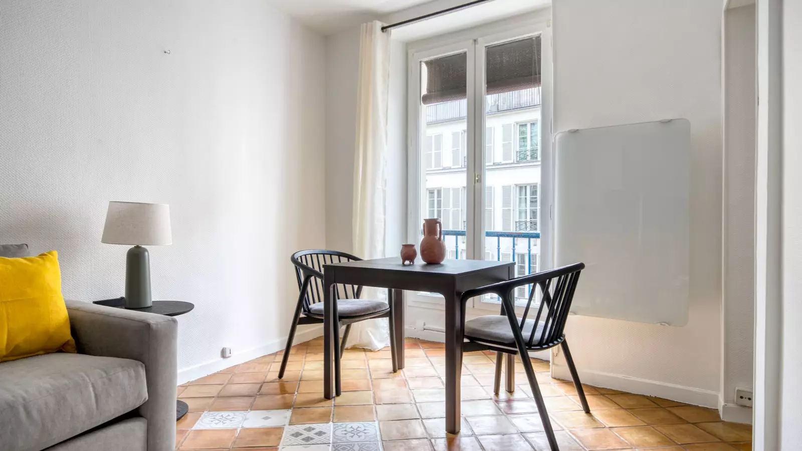 Appartement Passage Dubail à Paris