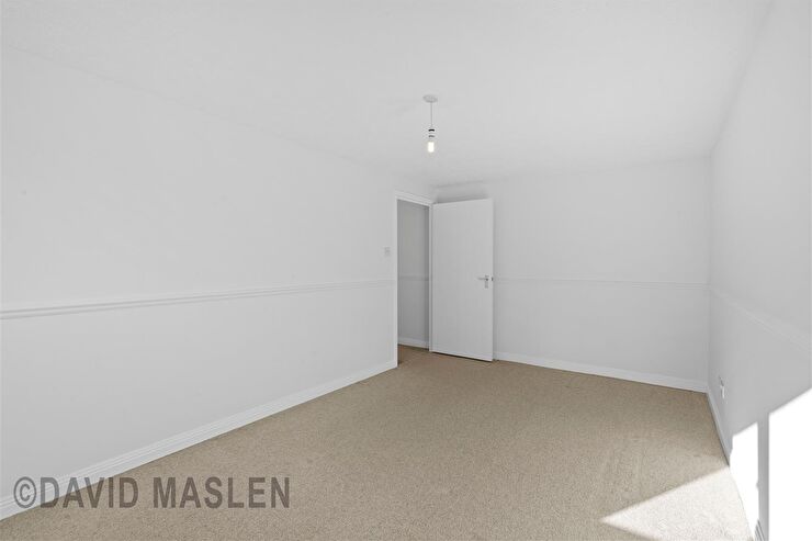 Flat Tongdean Lane in Brighton
