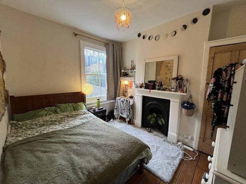Room Waldeck Grove in Greater London