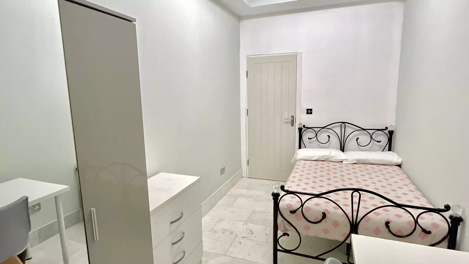 Flat Frognal in Greater London