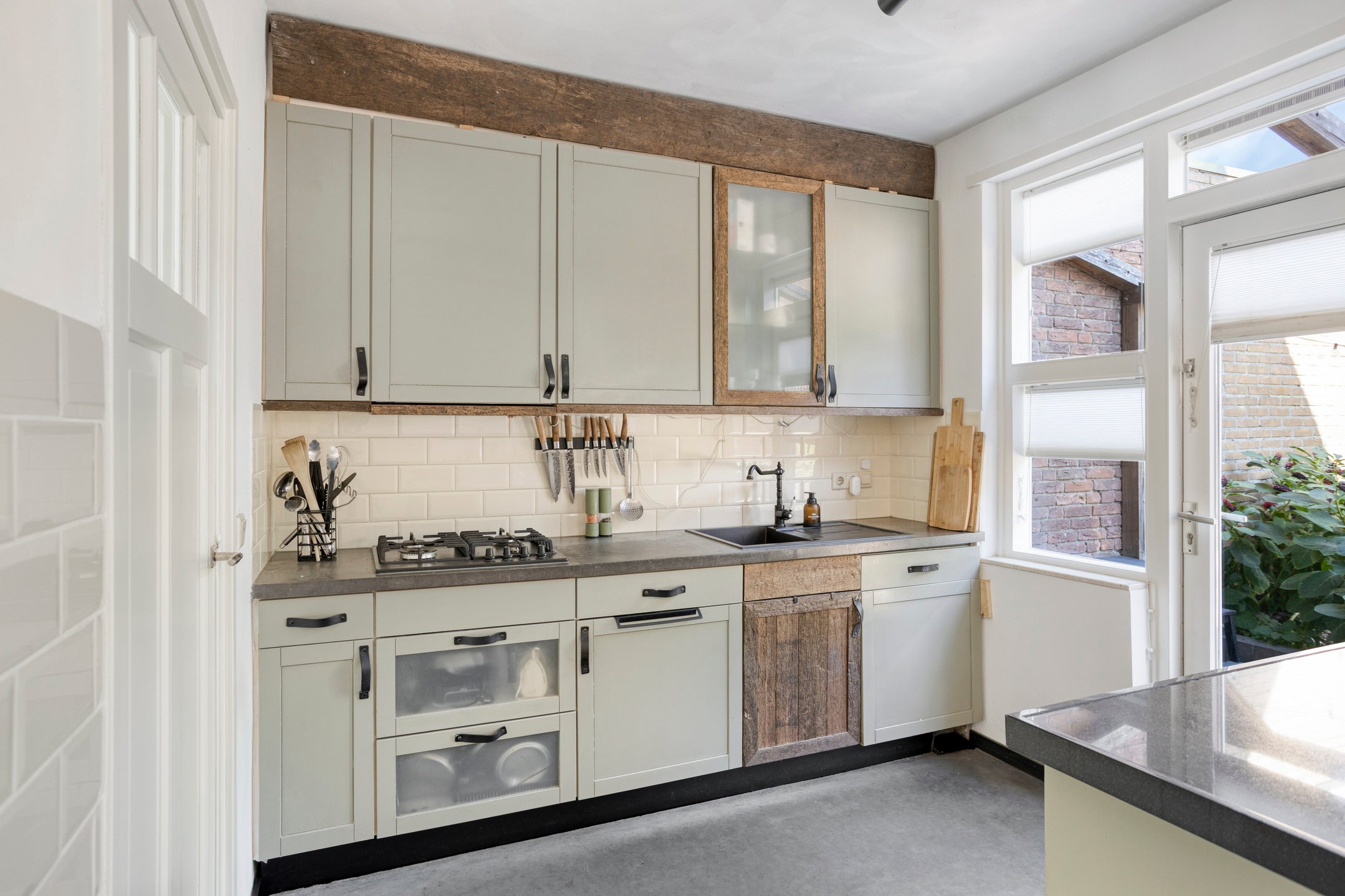 Hoekwoning te koop: Cornelis Trooststraat 15, Eindhoven