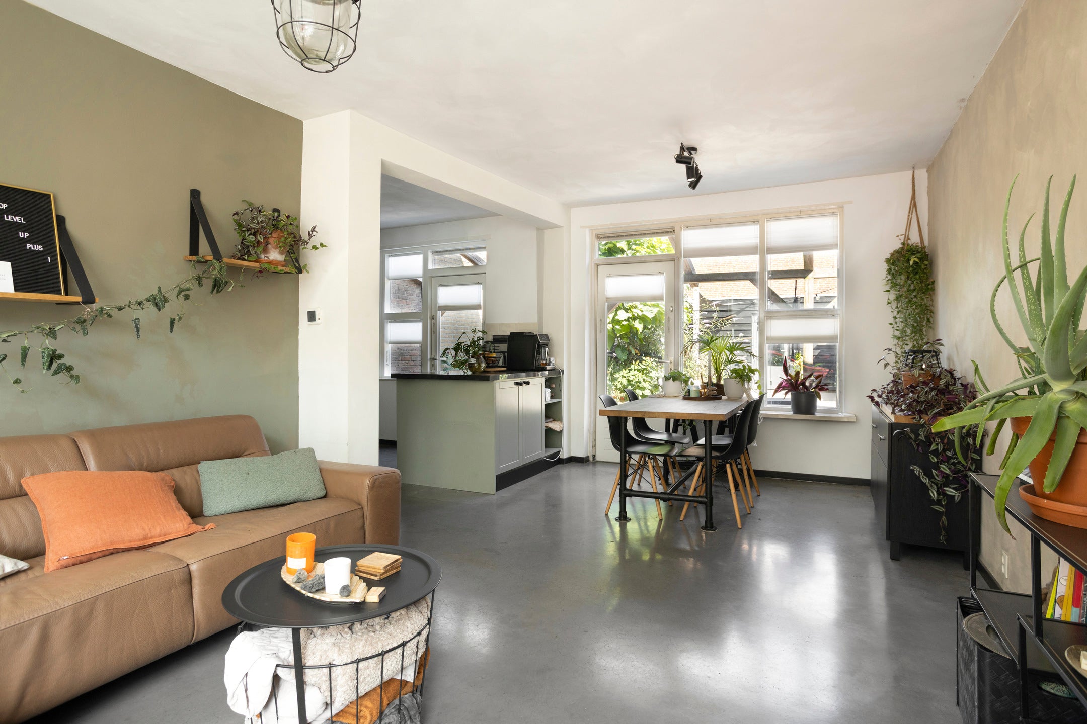 Hoekwoning te koop: Cornelis Trooststraat 15, Eindhoven