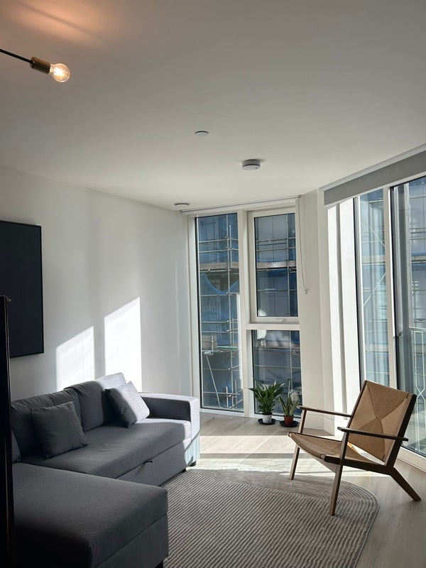 Flat Daneland Walk in Greater London