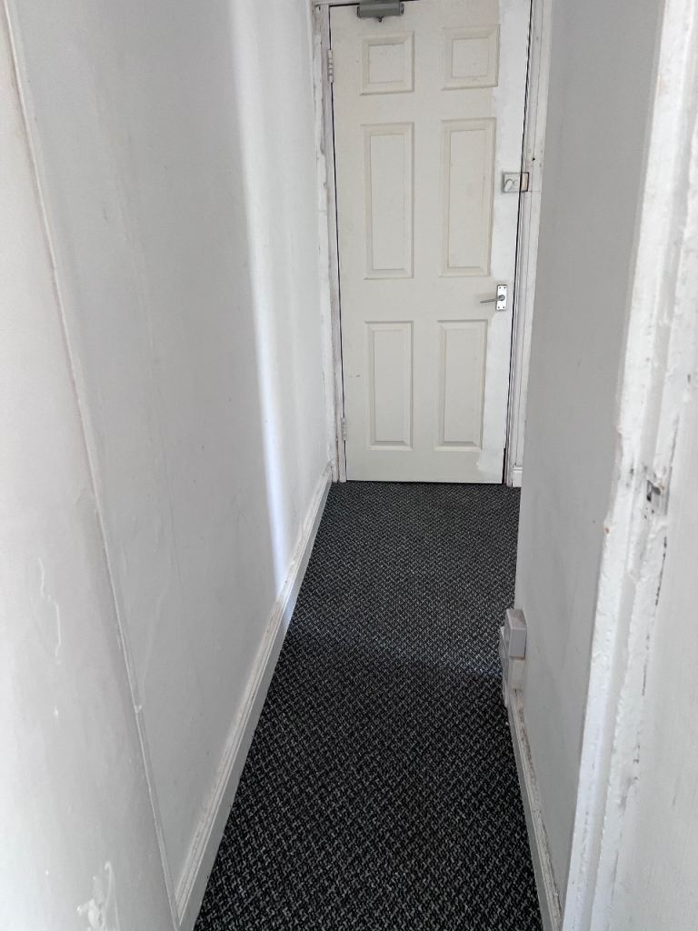Flat Crystal Road in Blackpool