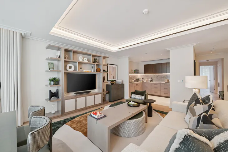 Flat Basil Street in Greater London