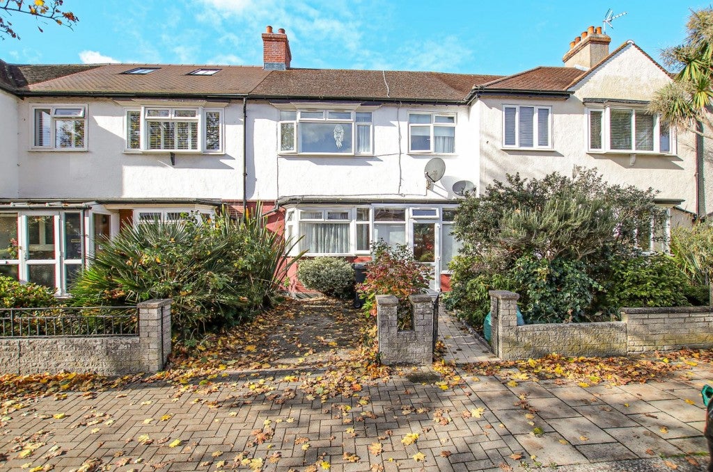 House Strathbrook Road in Greater London