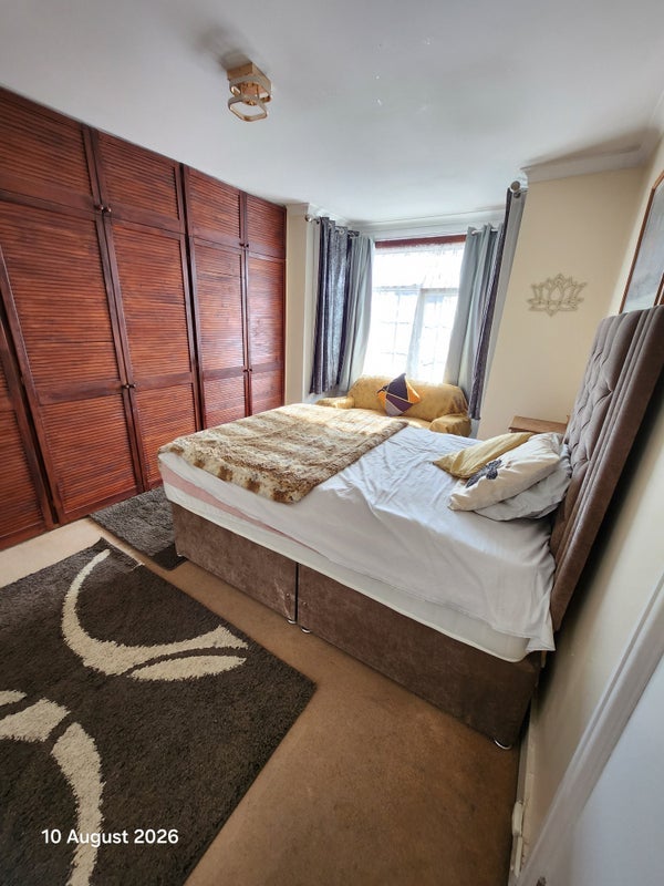 Room Cedars Road in Maidenhead