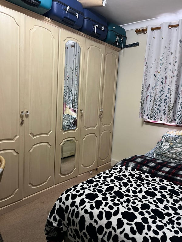 Room Cedars Road in Maidenhead
