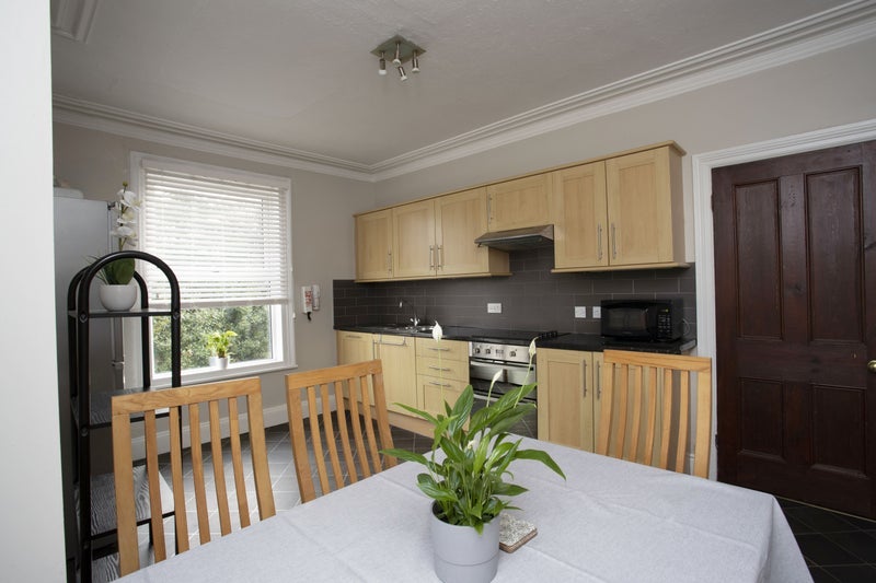 Room Shaftesbury Avenue in Leeds